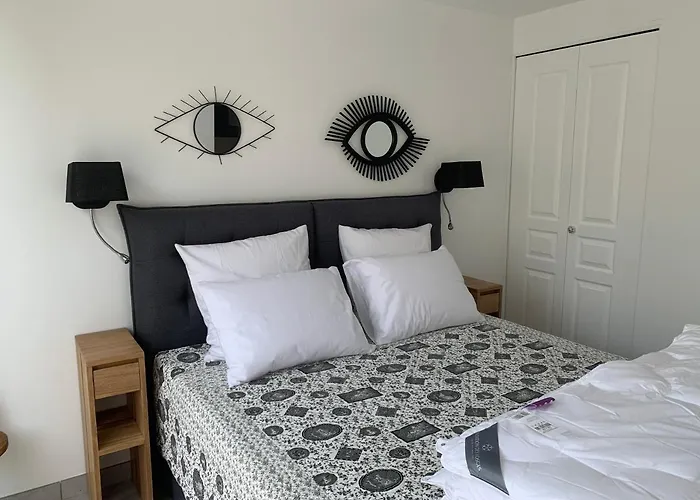 Ferienhaus Le Chant Des Pierres - Entre Terre Et *