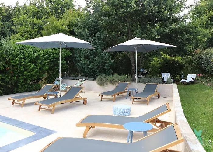 Le Chant Des Pierres - Entre Terre Et *