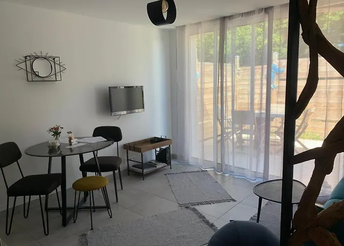 Le Chant Des Pierres - Entre Terre Et * Pornic