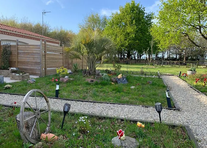 Ferienhaus Le Chant Des Pierres - Entre Terre Et