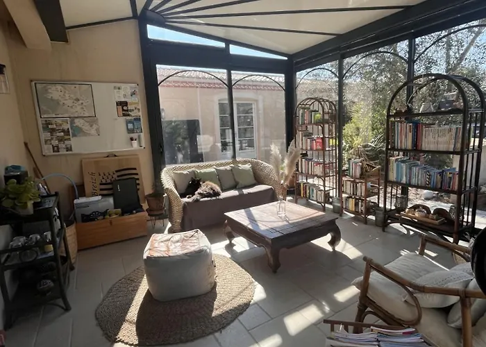 Le Chant Des Pierres - Entre Terre Et Ferienhaus